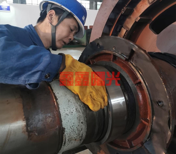 貴州循環泵換軸承
